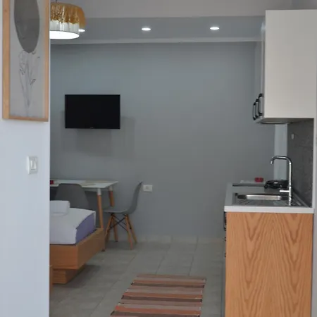 Guest house Harmonia 2 *