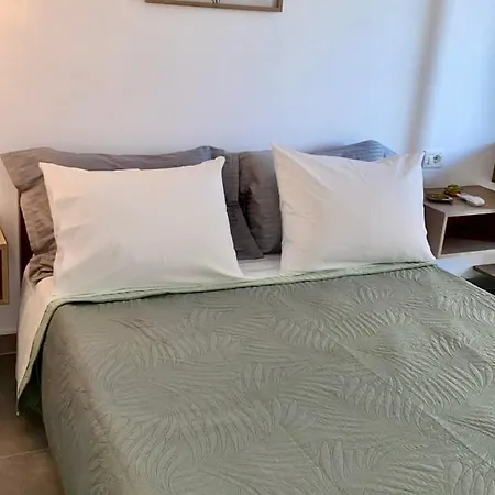 Harmonia 2 Guest house