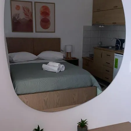Harmonia 2 Guest house *
